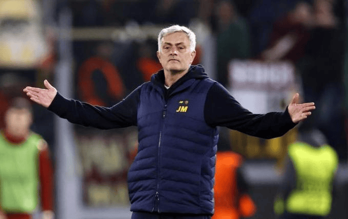 最后2分钟惊天逆转！穆帅怒吼背后的夺冠密码终于藏不住了